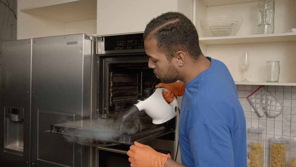 commercial kitchen hood grease cleaning